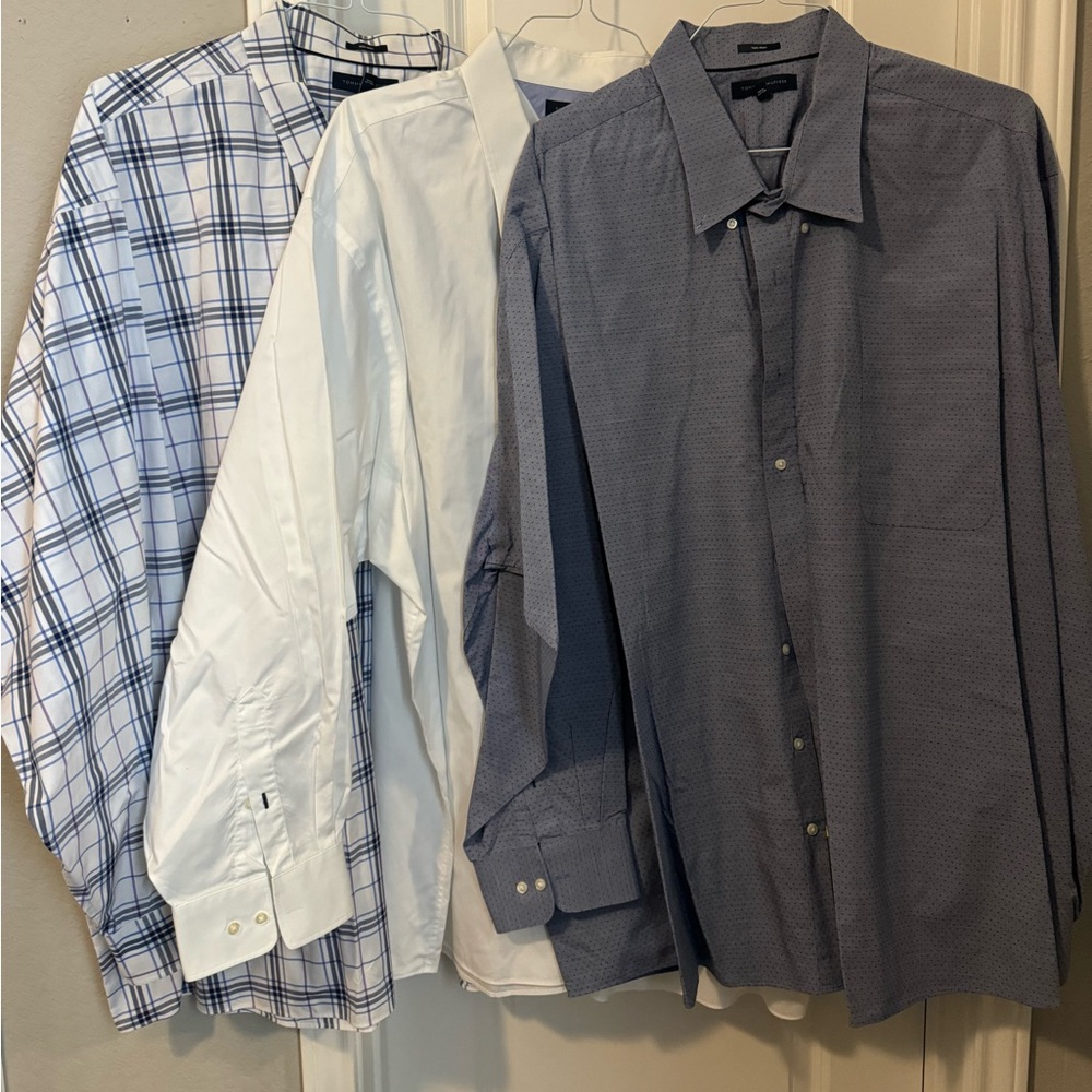 Set of 3 big and tall Tommy Hilfiger Button Down dress shirts (5xl)